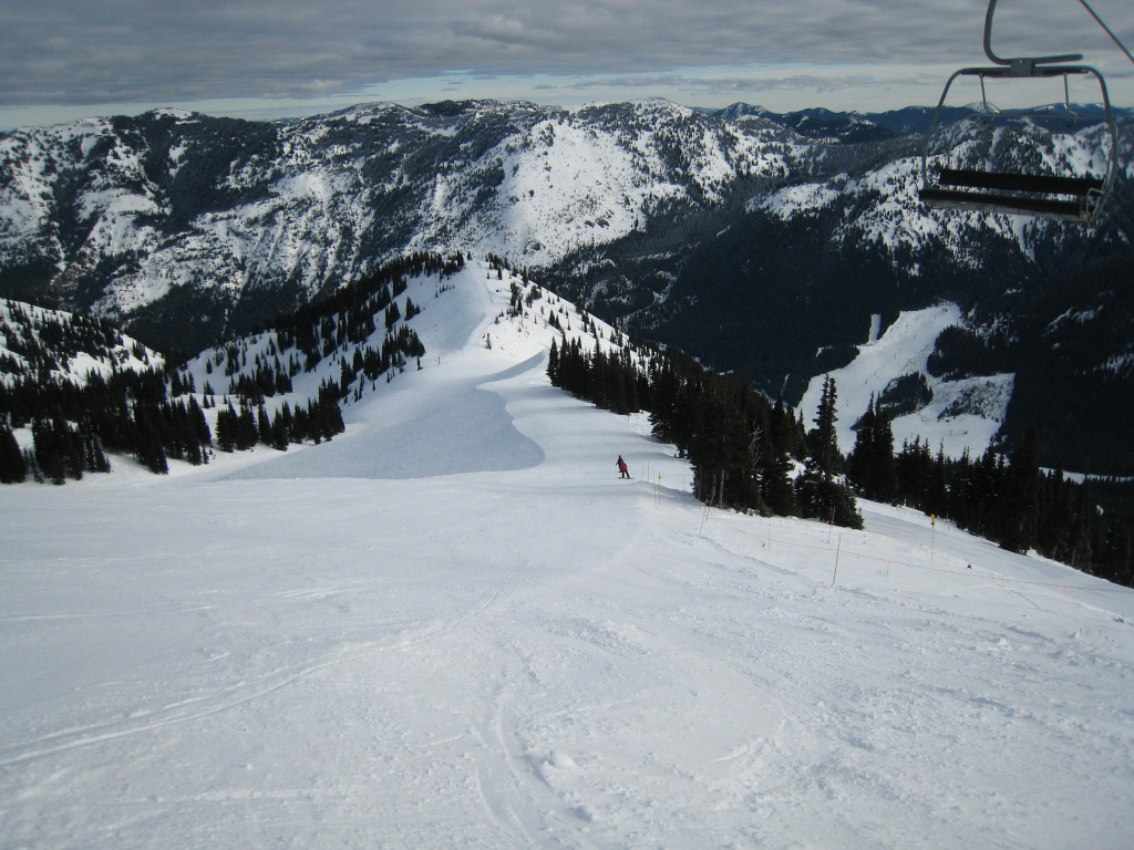 Typical Groomer at Crystal Mountain, December 2009