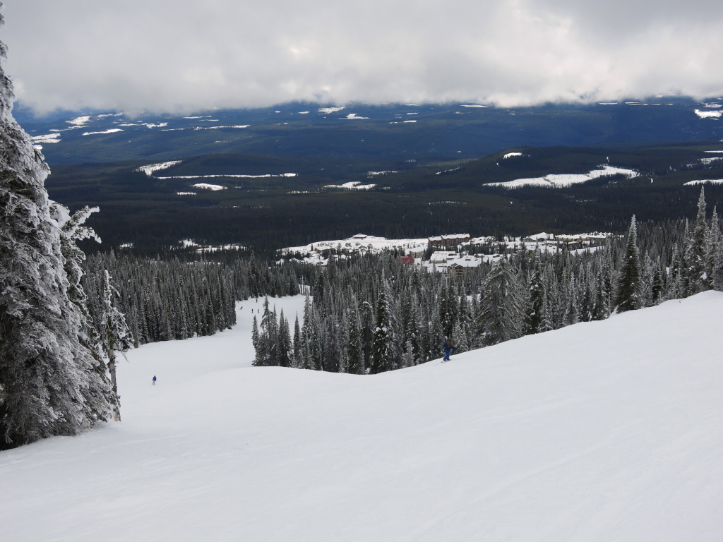 Groomers at Big White, February 2017
