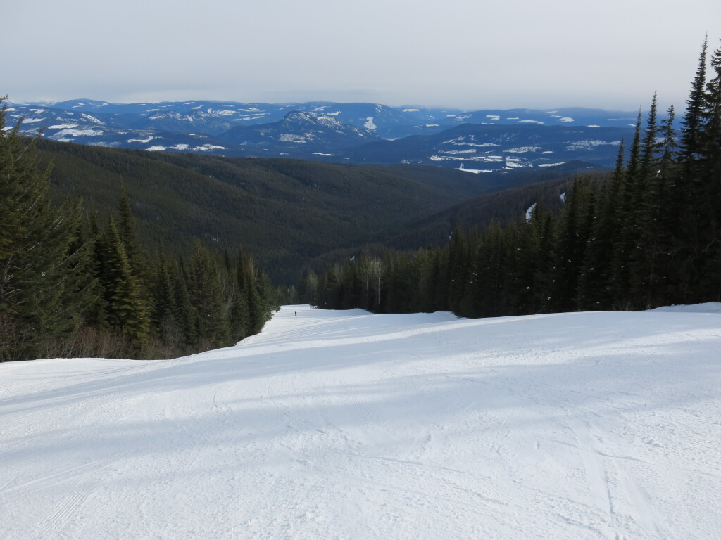 Another nice groomer at Silver Star, February 2017