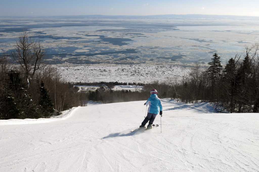 St. Lawrence river just below the base of Le Massif, February 2018