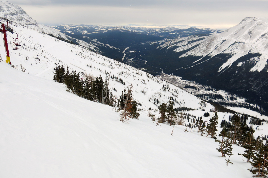 Valley view from the Red Chair terrain at Castle Mountain, March 2018