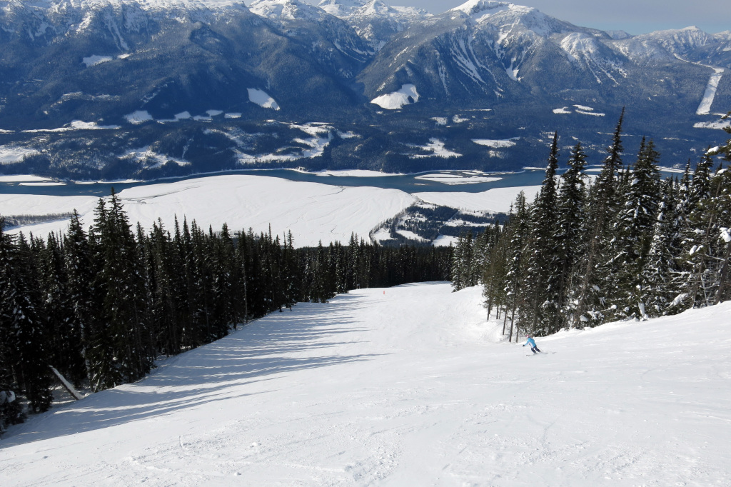 Endless long groomers at Revelstoke, February 2018