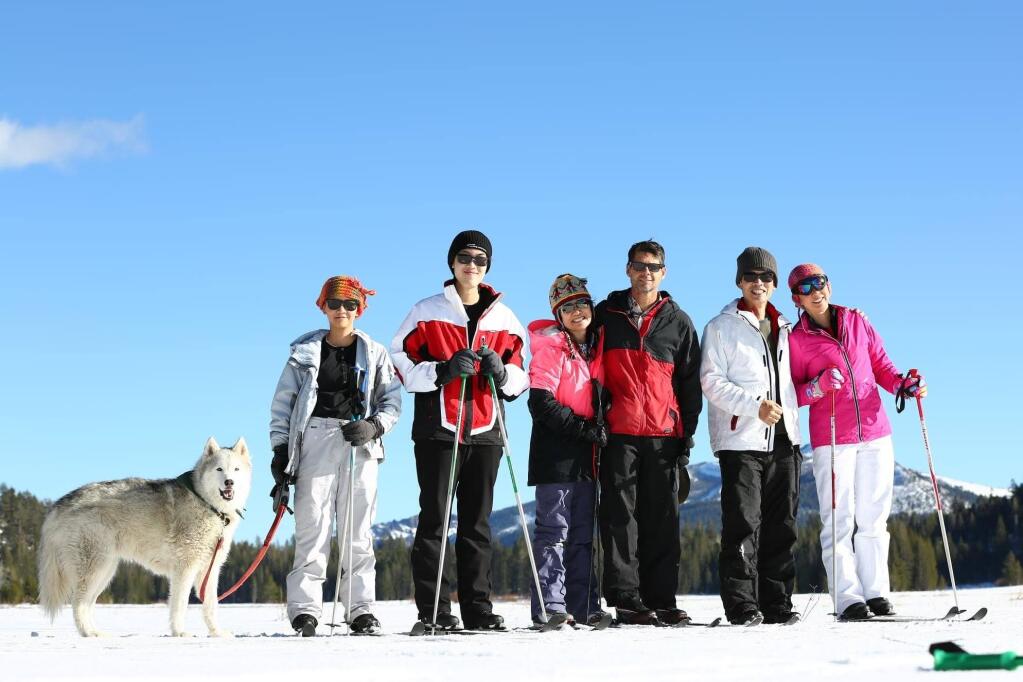 Family XC Skiing at Grass Lake, November 2020