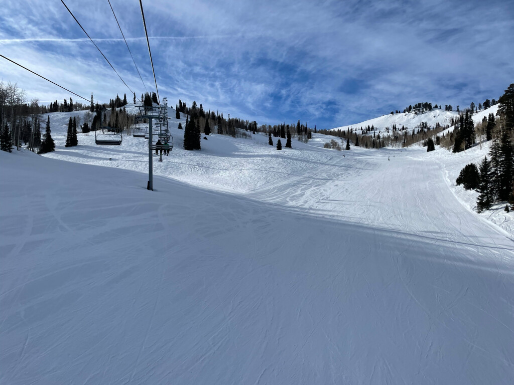 Hidden Lake Express at Powder Mountain, January 2022