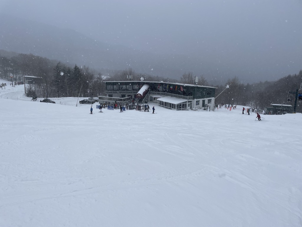 Madonna & Sterling base lodge at Smugglers' Notch, March 2023