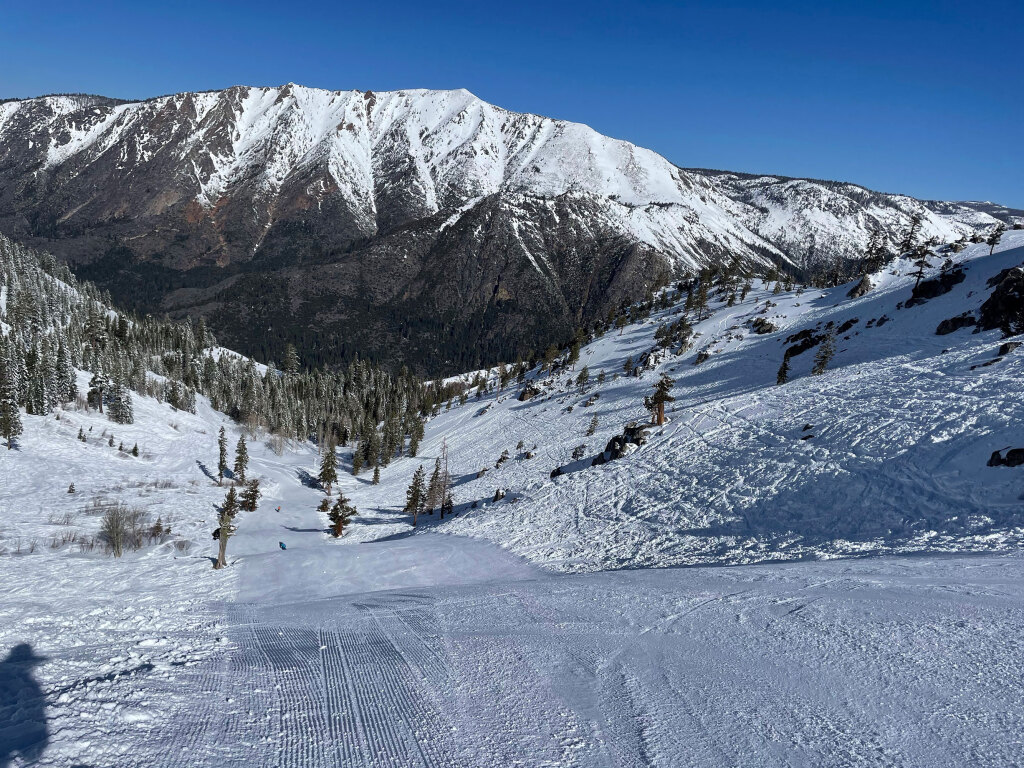 The only sometimes groomed run off the Grizzly chair at Bear Valley: Snow Valley, March 2024