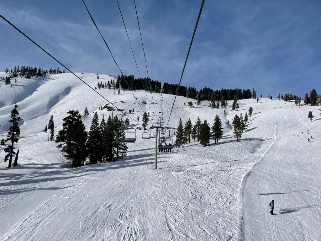 Sherwood lift looking up at Palisades Tahoe, January 2026